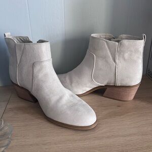 Dr scholls Women's Cream Ankle Boots